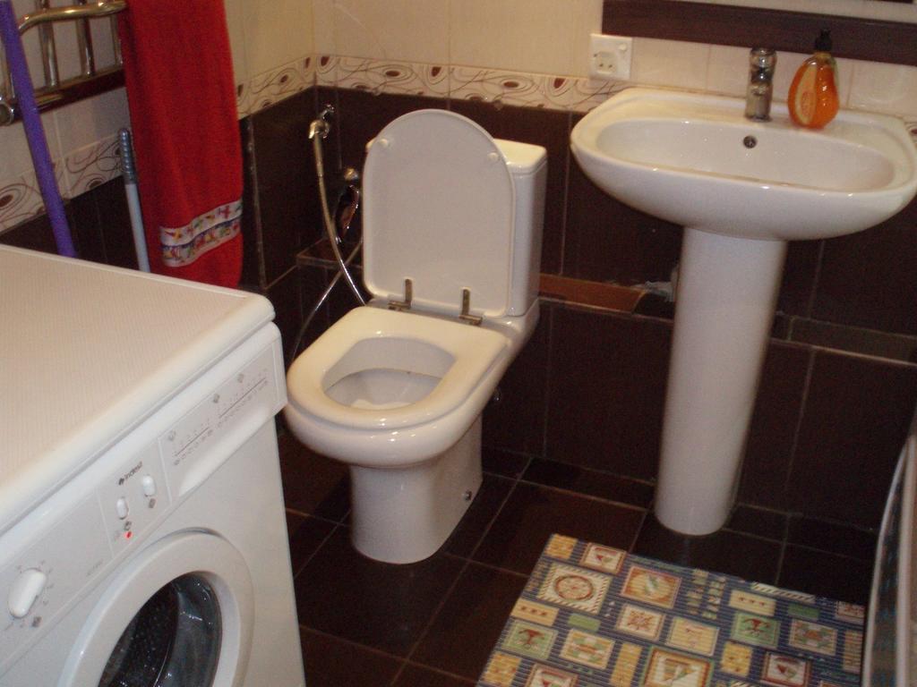 Apartment Studio On Mayakovskogo Avenue Zaporizhia 客房 照片